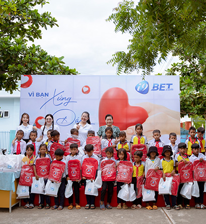 Tờ vé số và các con số may mắn, tượng trưng cho xổ số tại 789wim